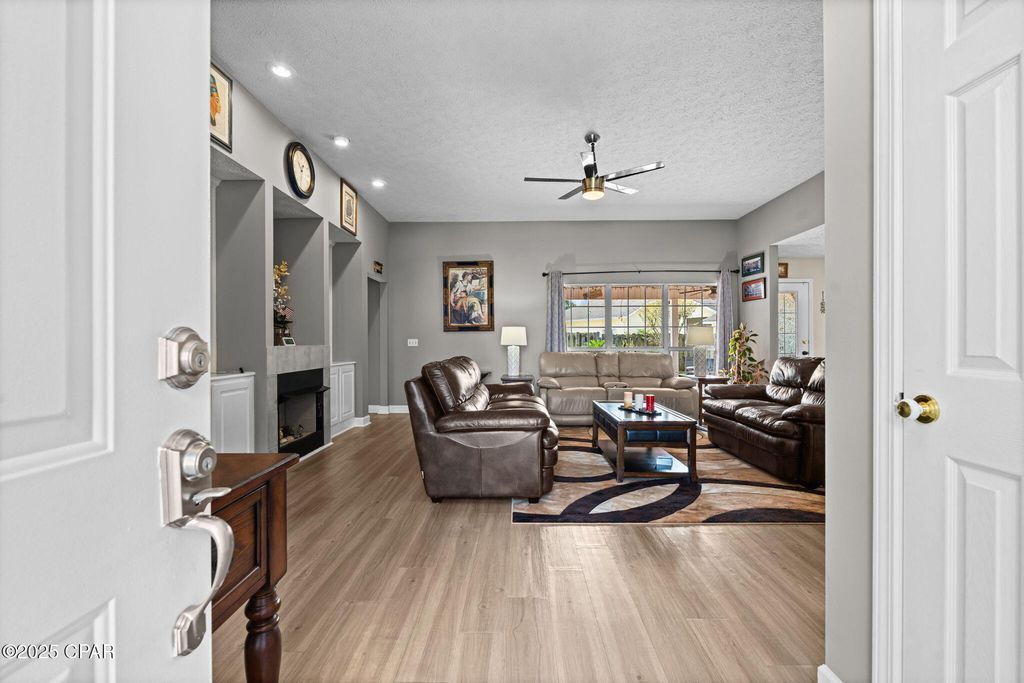 Image 5 of property listing at 304 Summerwood Drive, Panama City Beach, FL 32413