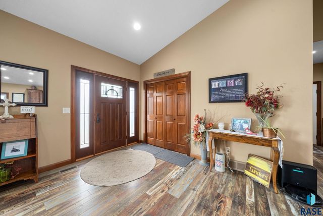 24377 443rd Ave Avenue, Salem, SD 57058