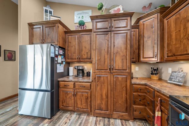 24377 443rd Ave Avenue, Salem, SD 57058