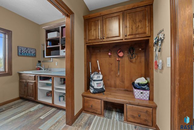 24377 443rd Ave Avenue, Salem, SD 57058