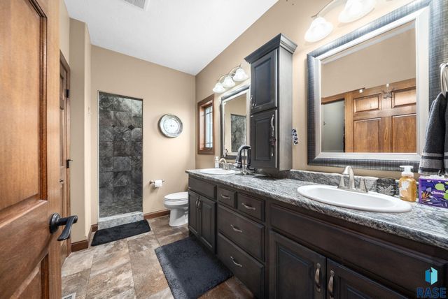 24377 443rd Ave Avenue, Salem, SD 57058