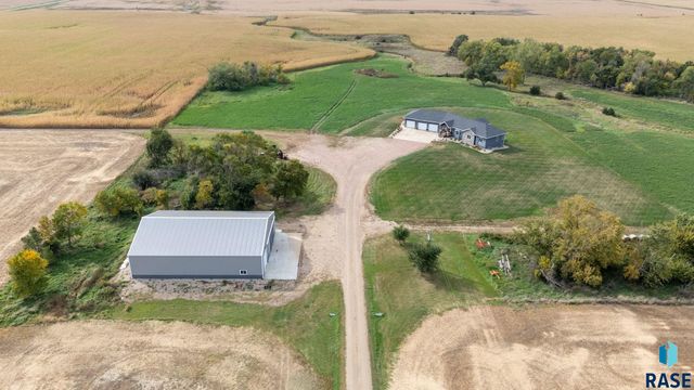 24377 443rd Ave Avenue, Salem, SD 57058