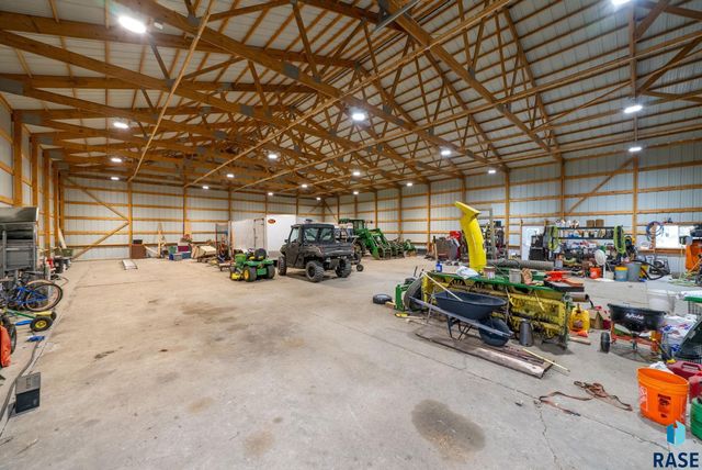 24377 443rd Ave Avenue, Salem, SD 57058