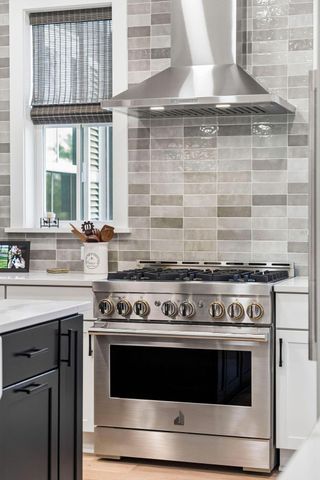2986 Anchor Watch Drive, Wadmalaw Island, SC 29487