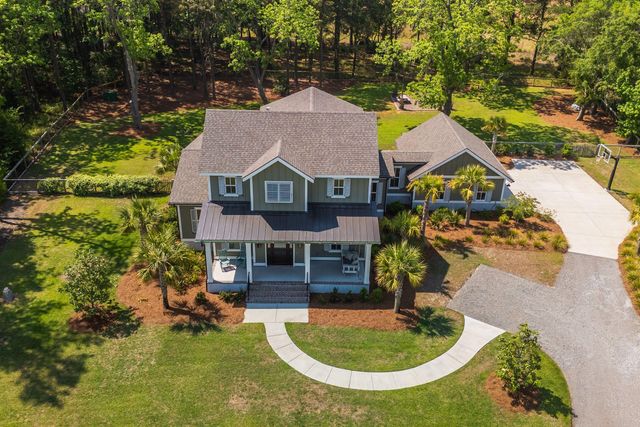 2986 Anchor Watch Drive, Wadmalaw Island, SC 29487