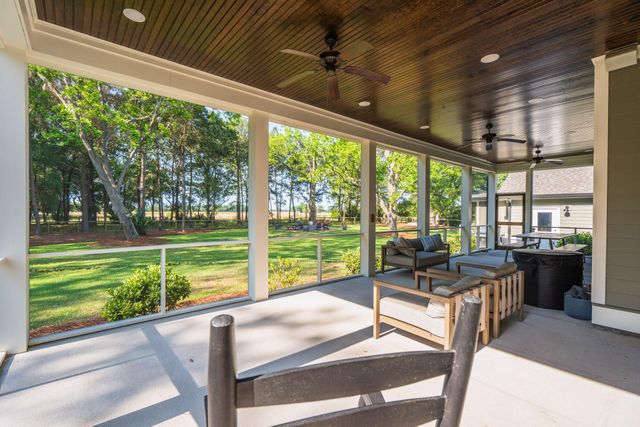 2986 Anchor Watch Drive, Wadmalaw Island, SC 29487