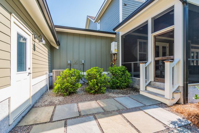 2986 Anchor Watch Drive, Wadmalaw Island, SC 29487