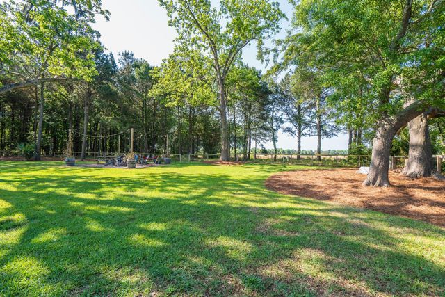 2986 Anchor Watch Drive, Wadmalaw Island, SC 29487