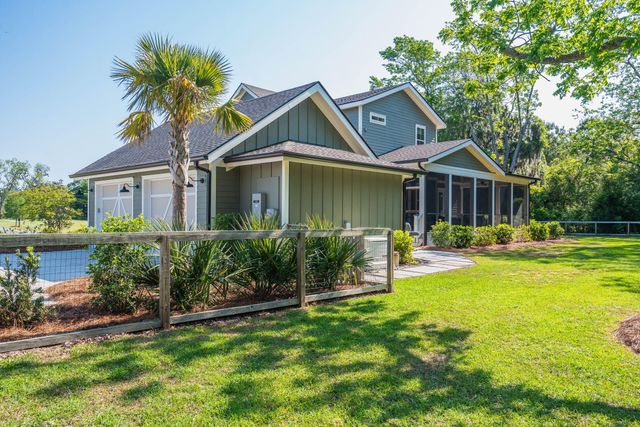2986 Anchor Watch Drive, Wadmalaw Island, SC 29487