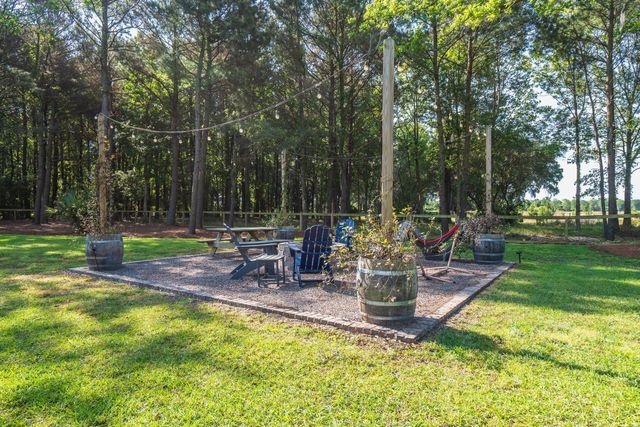 2986 Anchor Watch Drive, Wadmalaw Island, SC 29487