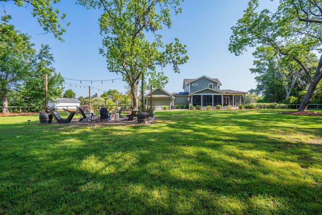 2986 Anchor Watch Drive, Wadmalaw Island, SC 29487