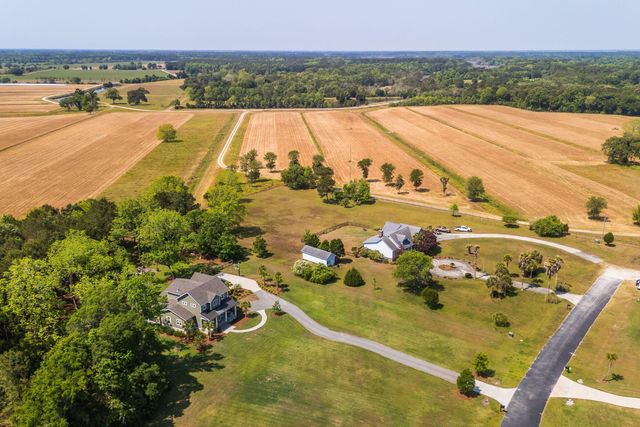 2986 Anchor Watch Drive, Wadmalaw Island, SC 29487