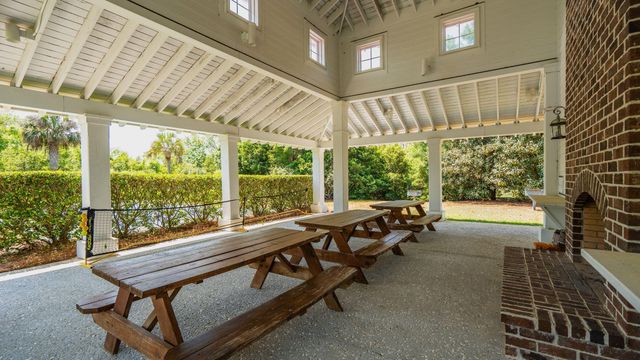 2986 Anchor Watch Drive, Wadmalaw Island, SC 29487