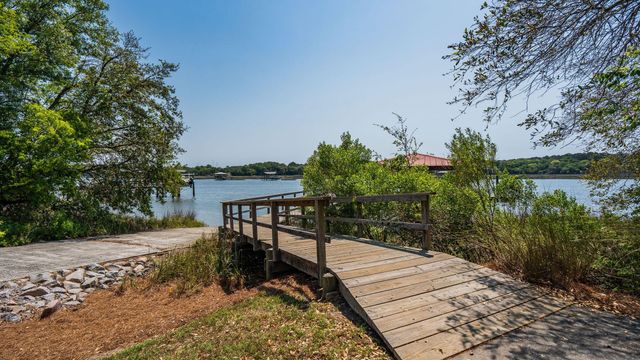 2986 Anchor Watch Drive, Wadmalaw Island, SC 29487