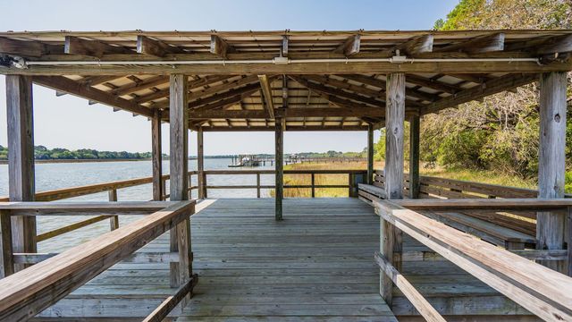 2986 Anchor Watch Drive, Wadmalaw Island, SC 29487