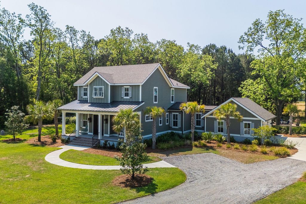 2986 Anchor Watch Drive, Wadmalaw Island, SC 29487