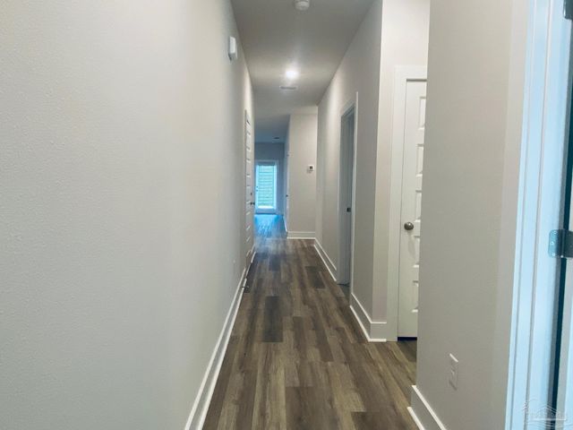 9896 Starling Dr, Pensacola, FL 32506