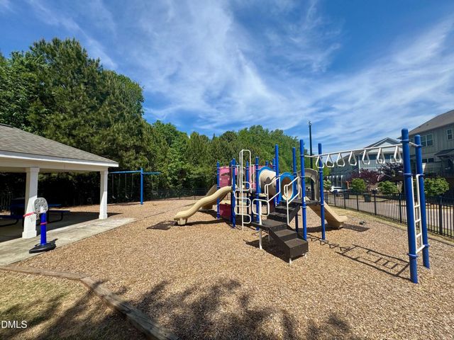 1400 Crafton Way, Raleigh, NC 27607