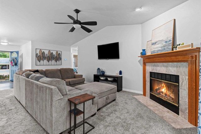 3125 WOODLAND RESERVE LANE, Green Bay, WI 54313
