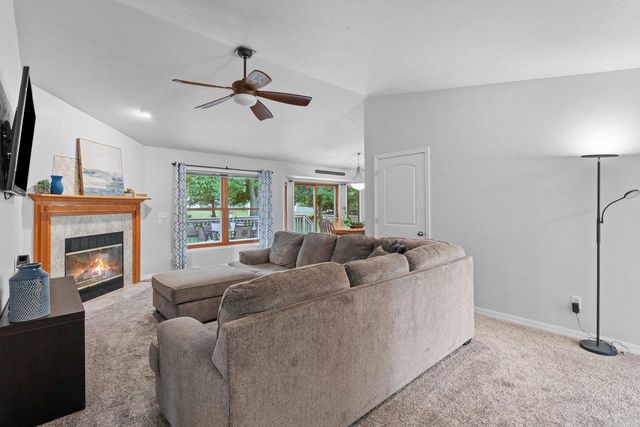 3125 WOODLAND RESERVE LANE, Green Bay, WI 54313