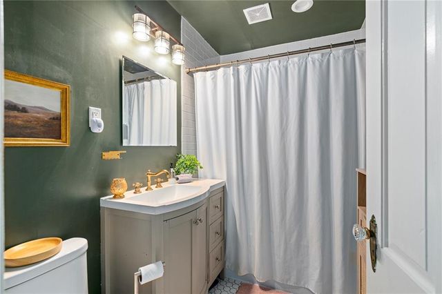 7200 Riverview Avenue, Kansas City, KS 66112