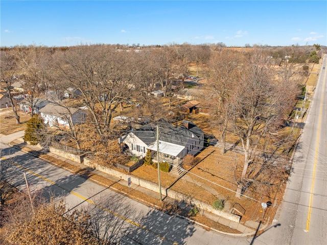 7200 Riverview Avenue, Kansas City, KS 66112