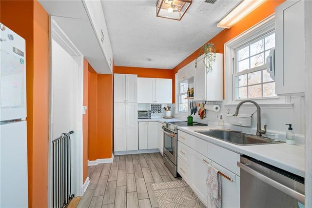 7200 Riverview Avenue, Kansas City, KS 66112