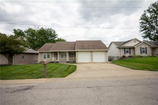 1213 Milwaukee Street, Excelsior Springs, MO 64024
