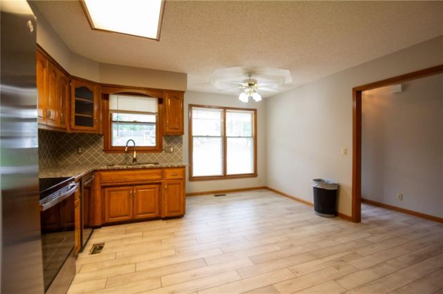 1213 Milwaukee Street, Excelsior Springs, MO 64024