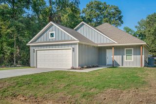 387 Autumn Lane, Livingston, TX 77351