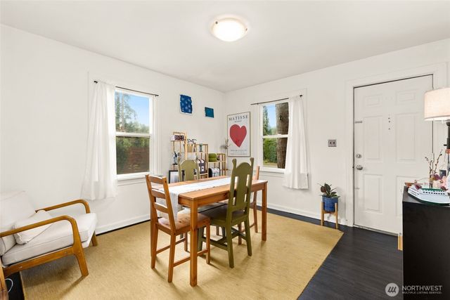 13018 41st Avenue S, Tukwila, WA 98168