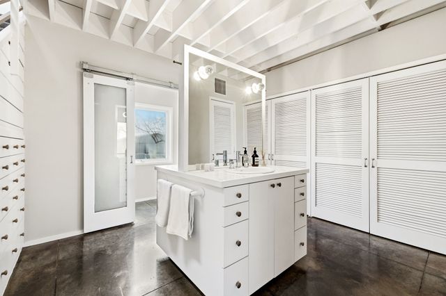 2436 Big Sky Trail, Ponder, TX 76259