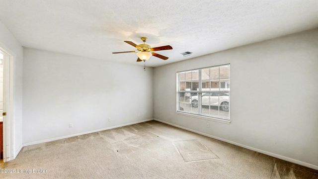 8301 Bellis Way, Lyndon, KY 40242