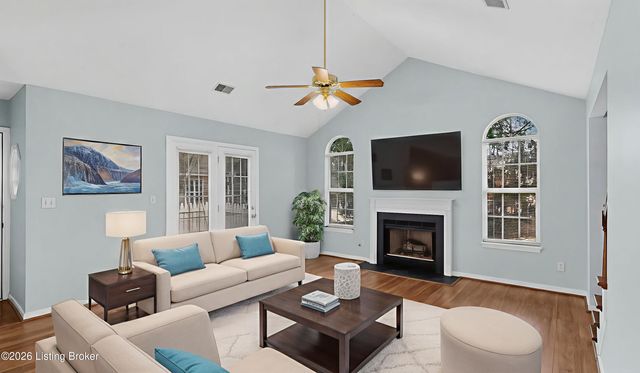 8301 Bellis Way, Lyndon, KY 40242