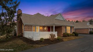 8301 Bellis Way, Lyndon, KY 40242