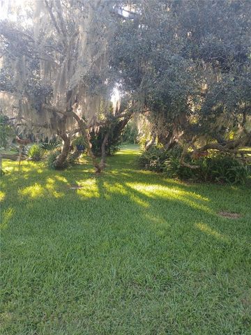 10360 W COUNTY ROAD 18, Lake Butler, FL 32054