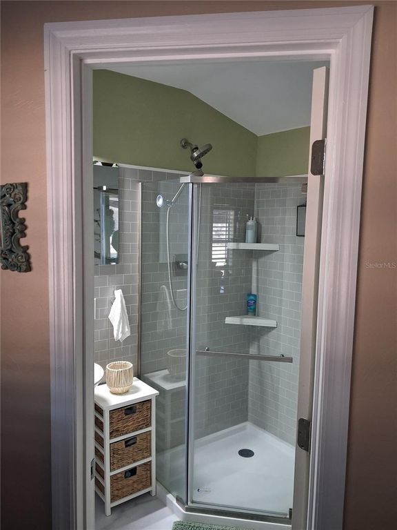 Image 18 of property listing at 10360 W COUNTY ROAD 18, Lake Butler, FL 32054