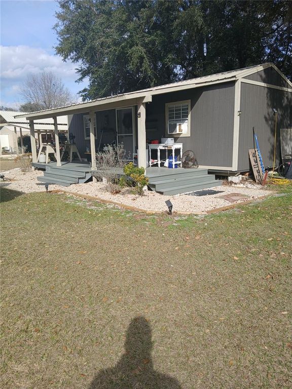 Image 3 of property listing at 10360 W COUNTY ROAD 18, Lake Butler, FL 32054