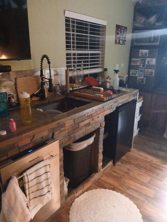 Image 31 of property listing at 10360 W COUNTY ROAD 18, Lake Butler, FL 32054