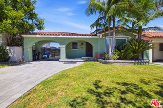 3237 W 74th Street, Los Angeles, CA 90043