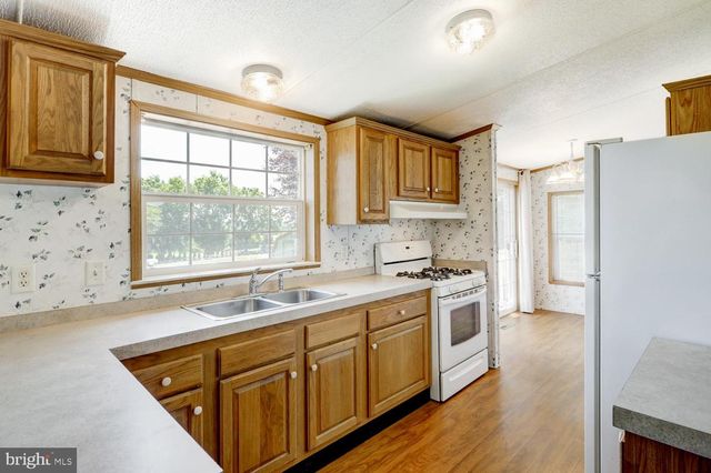 1207 MOUNT GRETNA RD, Elizabethtown, PA 17022