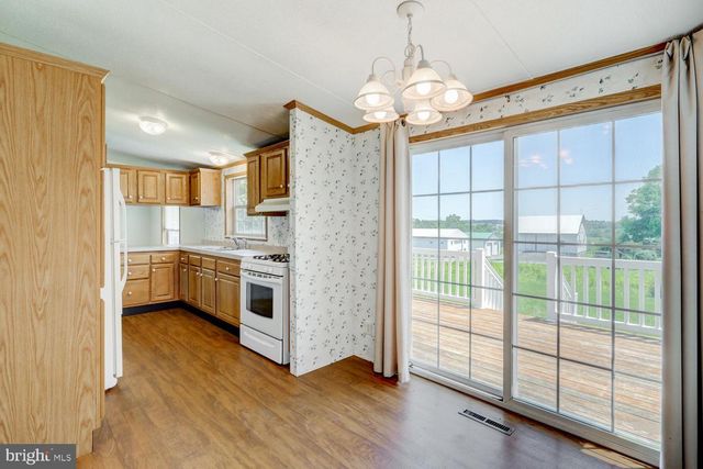 1207 MOUNT GRETNA RD, Elizabethtown, PA 17022