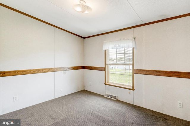 1207 MOUNT GRETNA RD, Elizabethtown, PA 17022