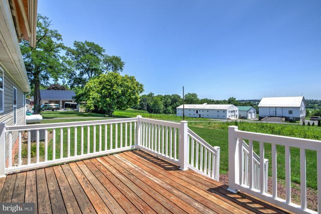 1207 MOUNT GRETNA RD, Elizabethtown, PA 17022