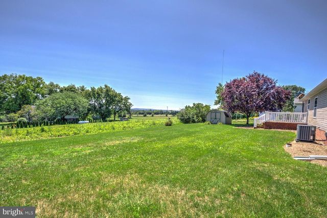 1207 MOUNT GRETNA RD, Elizabethtown, PA 17022