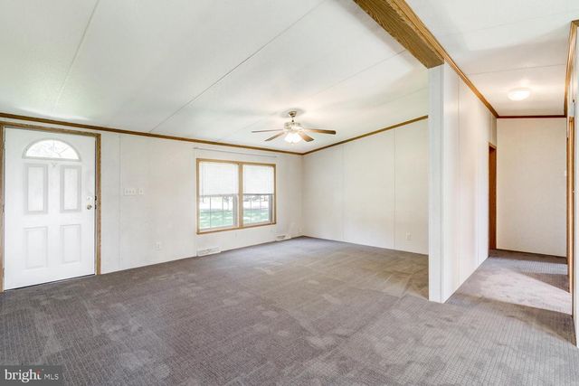 1207 MOUNT GRETNA RD, Elizabethtown, PA 17022