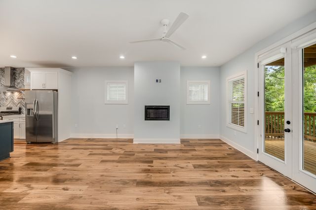 1431 Meridian St Unit A, Nashville, TN 37207