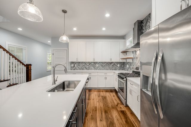 1431 Meridian St Unit A, Nashville, TN 37207