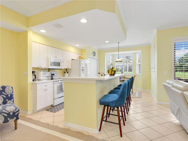 21371 Lancaster RUN # 122, Estero, FL 33928