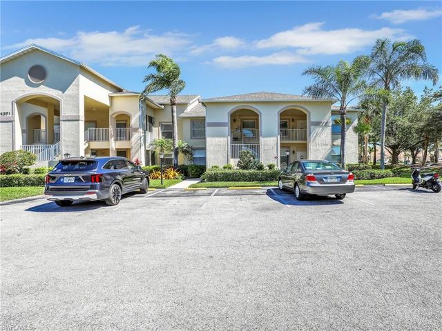 21371 Lancaster RUN # 122, Estero, FL 33928